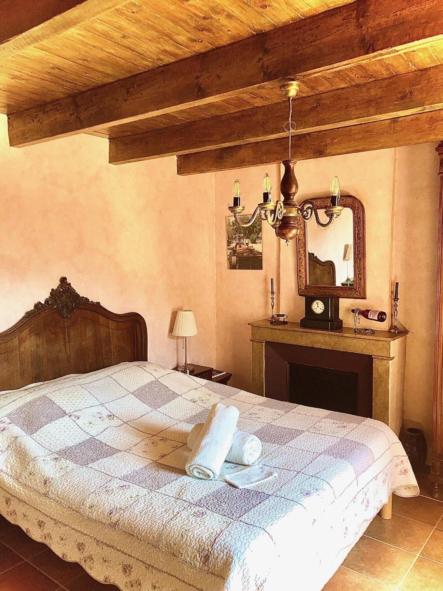 ブール・サン・タンデオル Domaine De Cousignac Bed & Breakfast エクステリア 写真